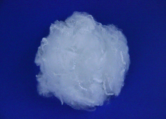 Basse fibre discontinue de polyesters non-tissée de fonte du tissu 1.5d-25d